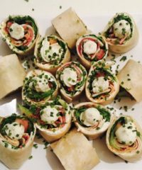 Mini-Wrap mit Mozzarella